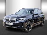 BMW iX3 - schwarze BMW iX3