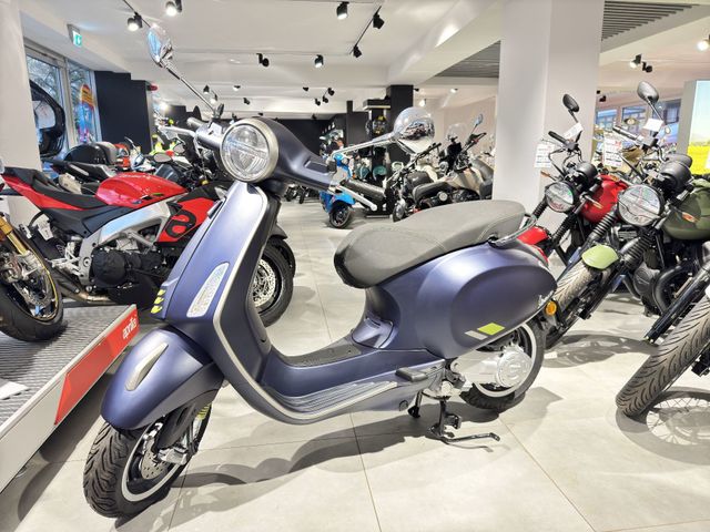 Vespa Primavera 50 E5+ TECH BLU MATT DY