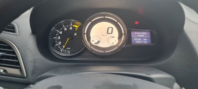 Renault Megane III Lim. 5-trg. Paris*Motor Probleme* Bild 13