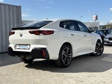BMW X2 - 8