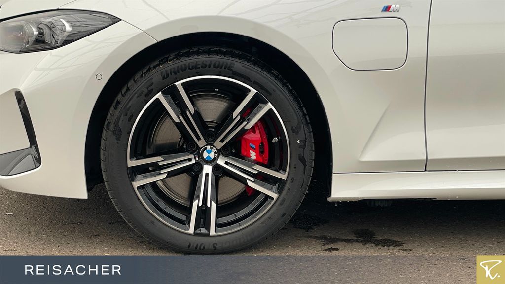 BMW 330 — fotografia 3