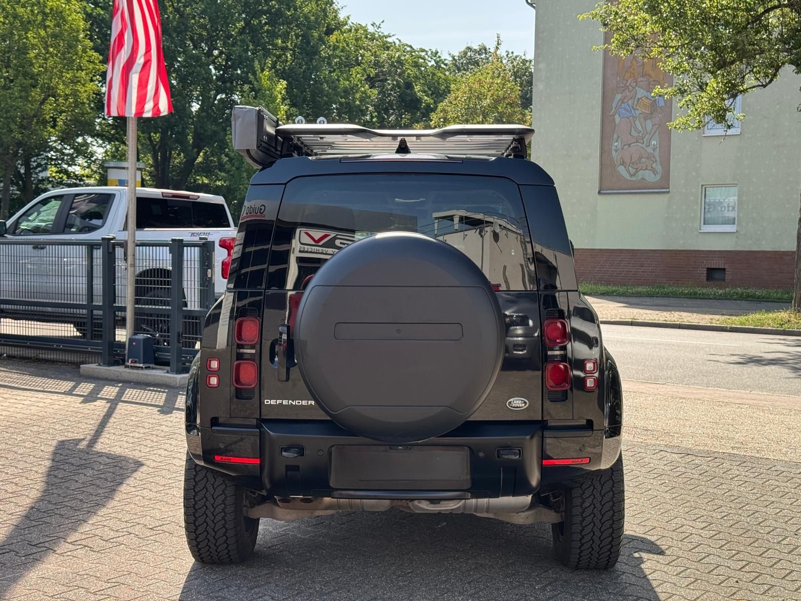 Land Rover Defender 110 D250 3.0 Mild-Hybrid XS Edition foto 5