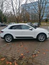 Porsche Macan S - Porsche Gebrauchtwagen in Ludwigsburg