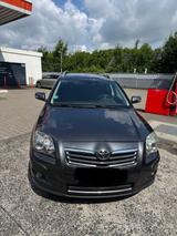 Toyota Avensis 2.2 Diesel - Toyota Avensis in Hamm