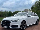 Audi A4 Avant 2.0 Tfsi* S line Plus*RFK*LED*19 Zoll* - Audi A4: Weiß, Kombi, Line