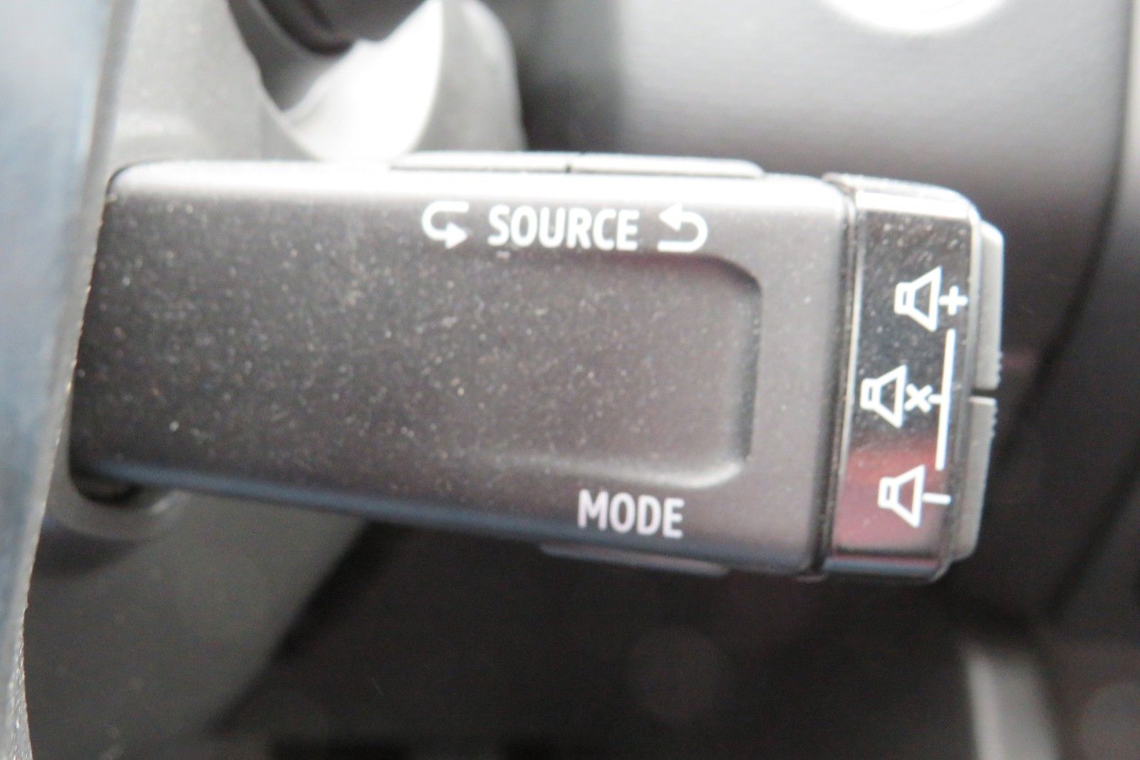 Fahrzeugabbildung Renault Clio V Experience LED APP SITZH SPURHALTE 1.HD