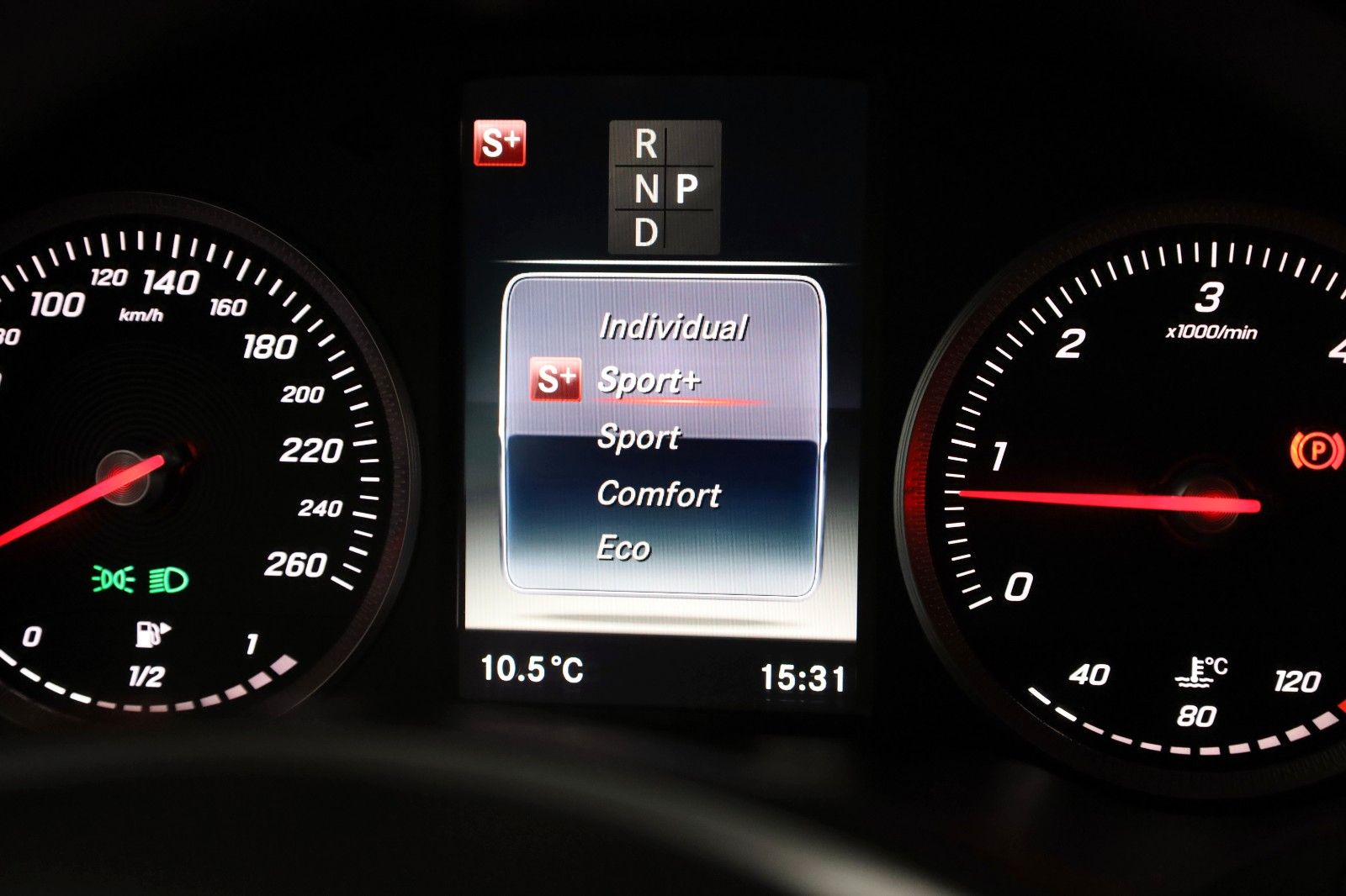 Fahrzeugabbildung Mercedes-Benz GLC 220d 4M Exclusiv Leder,Navi,LED,SH,PDC,SR+WR