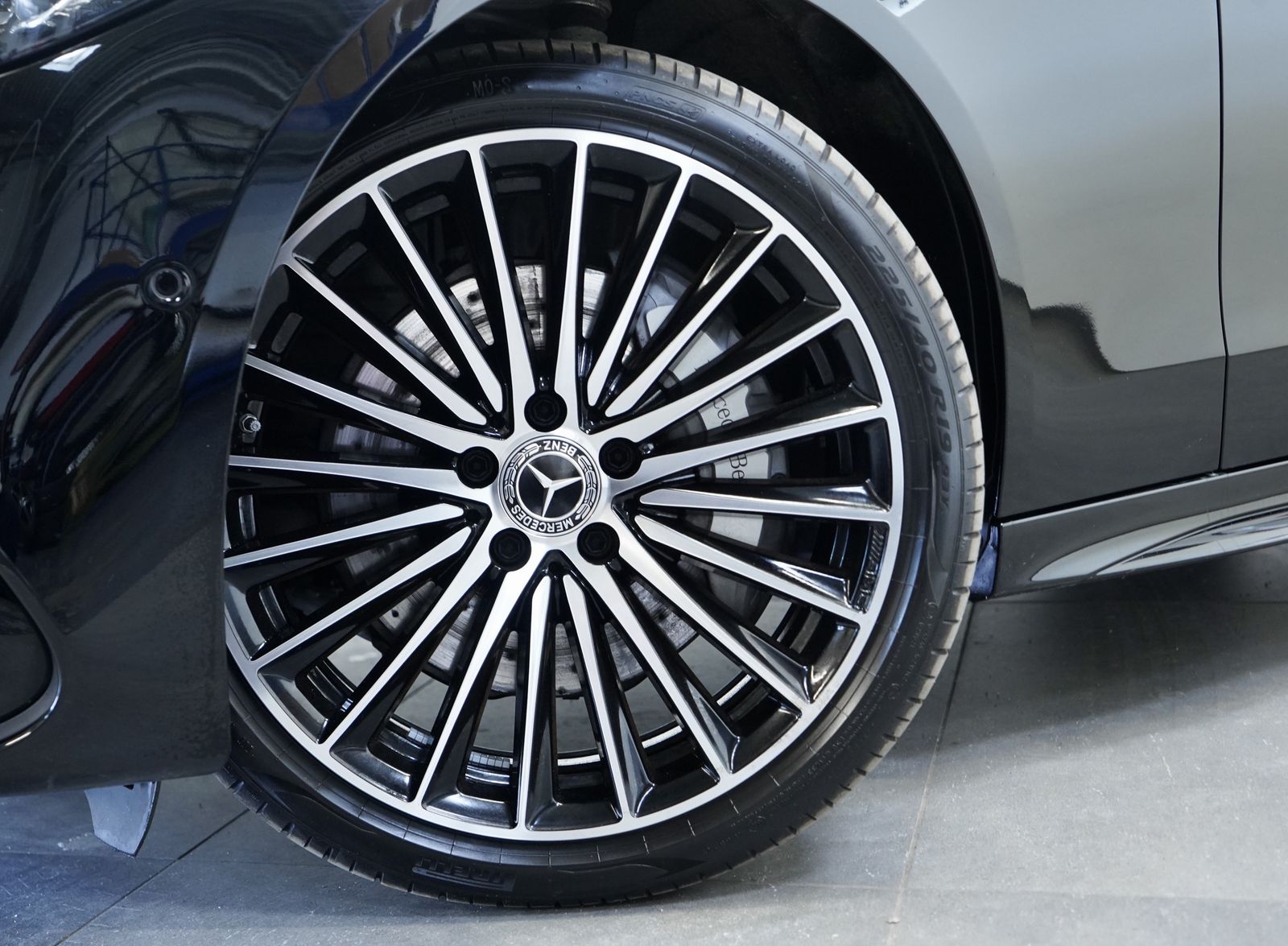 Mercedes Benz C 300