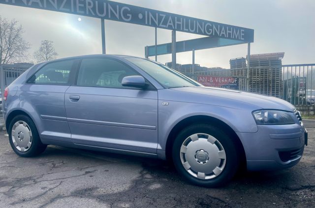 Audi A3 1.6 Attraction,Automatik,Scheckheft,Klimaaut.