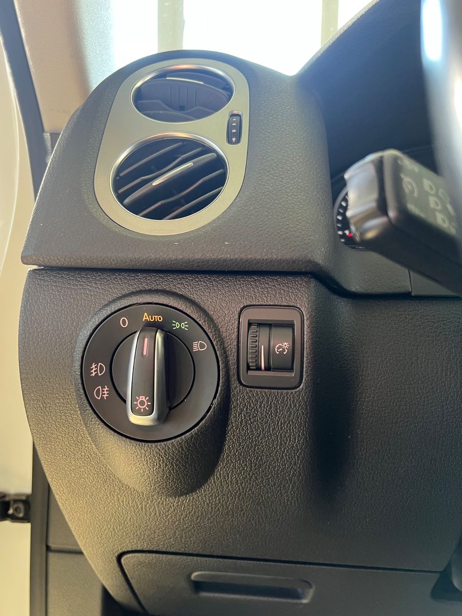 Fahrzeugabbildung Volkswagen Tiguan Cup Sport & Style DSG