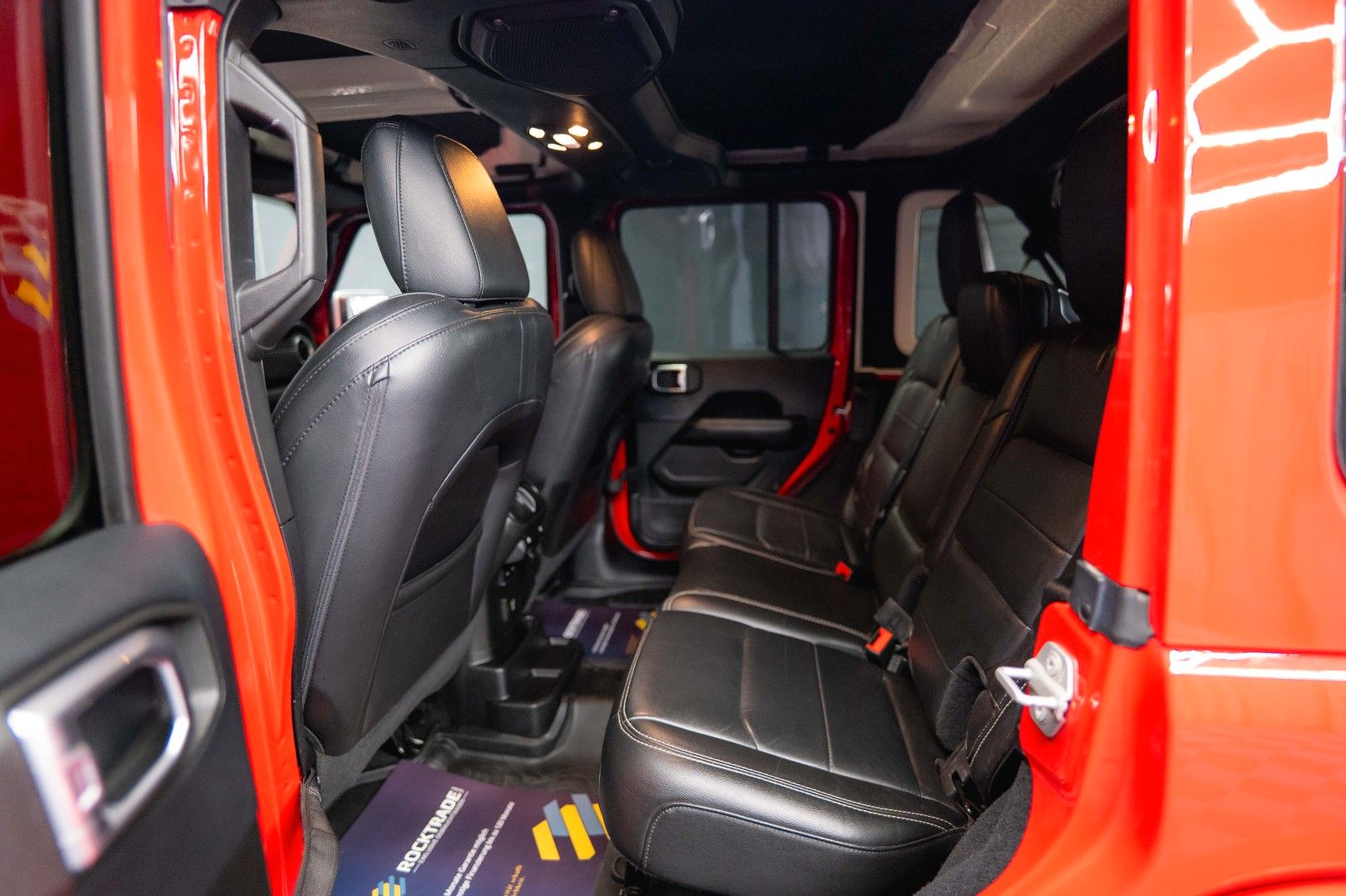 Fahrzeugabbildung Jeep Wrangler Unlimited Sahara OVERLAND 4x4 *LED*ACC*