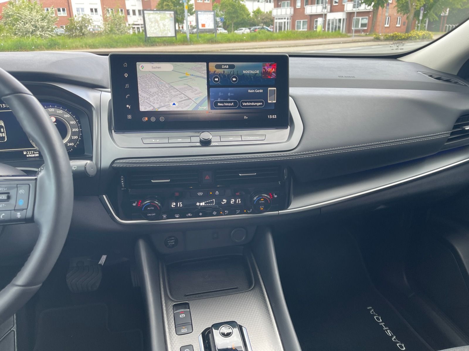 Fahrzeugabbildung Nissan Qashqai 1.5 e-Power N-Connecta Technikp./Winterp