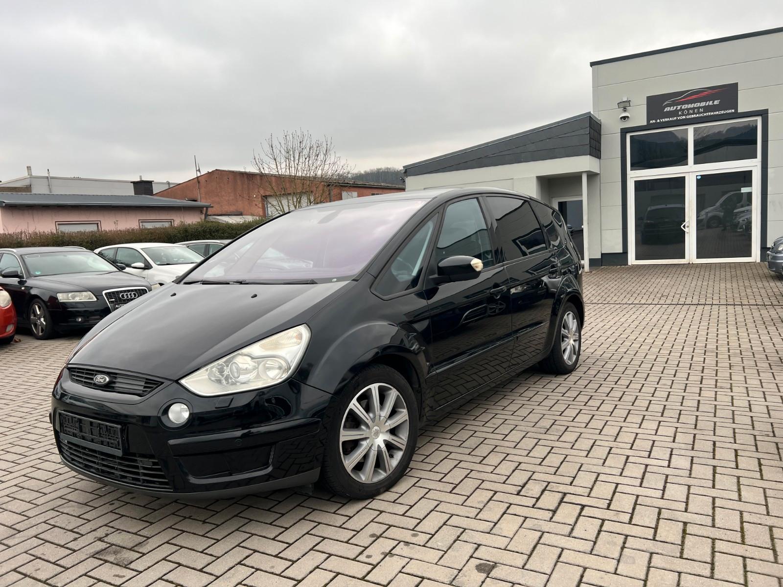 Ford S-Max Titanium *VOLLAUSTATTUNG* 7 Sitzer