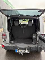 Jeep Wrangler Sahara 2.8 CRD Autom. Sahara - Jeep Wrangler in Oberhausen