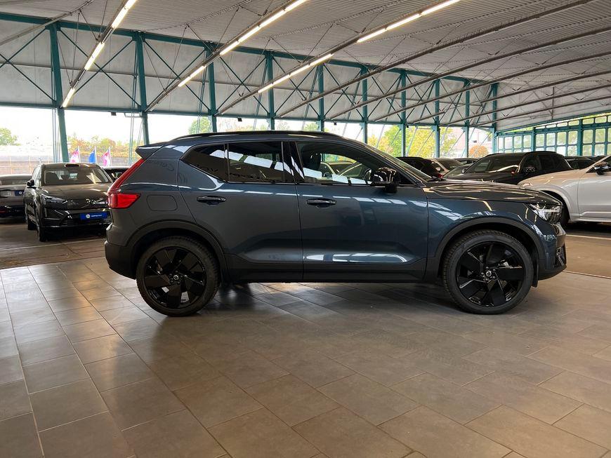 Volvo XC40 B3 Plus Black-Edition DKG Pixel-LED 360° Al