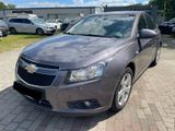 Chevrolet Cruze Hatchback LTZ 2.0 CDTi*Automatik* - Chevrolet Cruze aus 2012: Hatchback