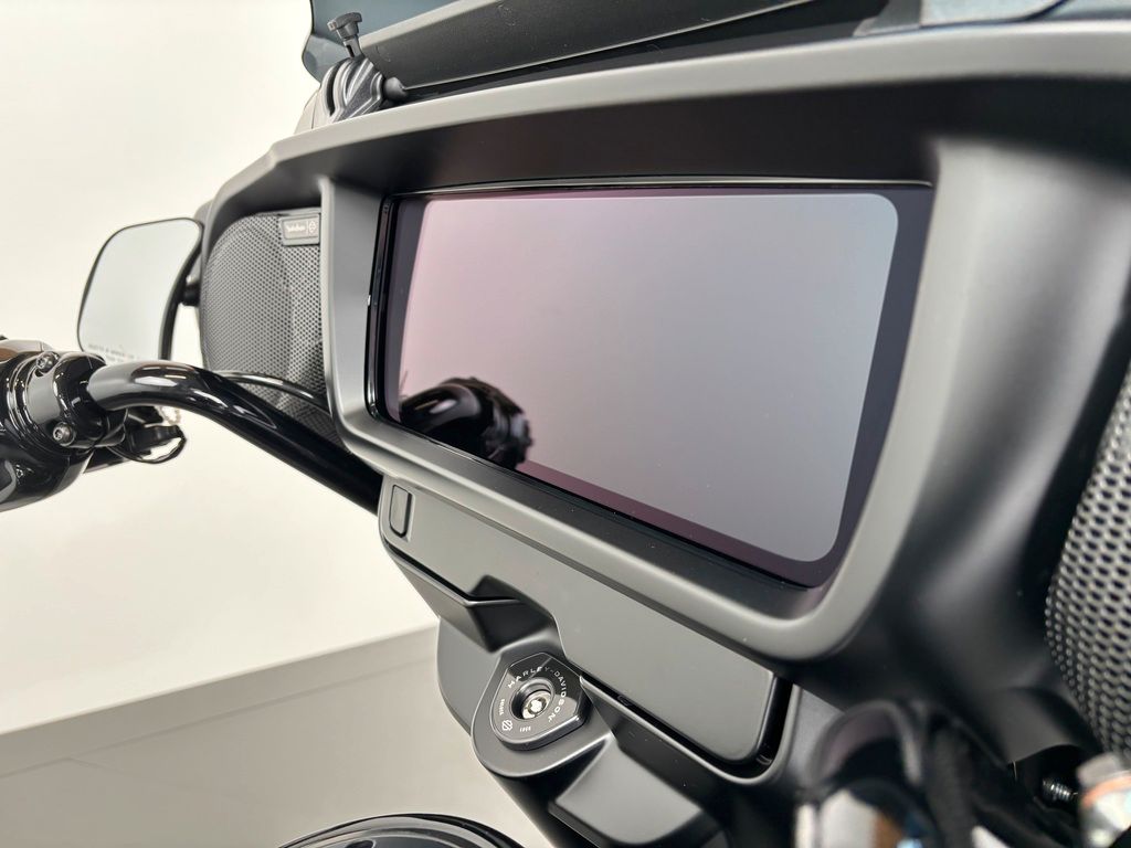 Fahrzeugabbildung Harley-Davidson STREET GLIDE *NEUWERTIG *MY25