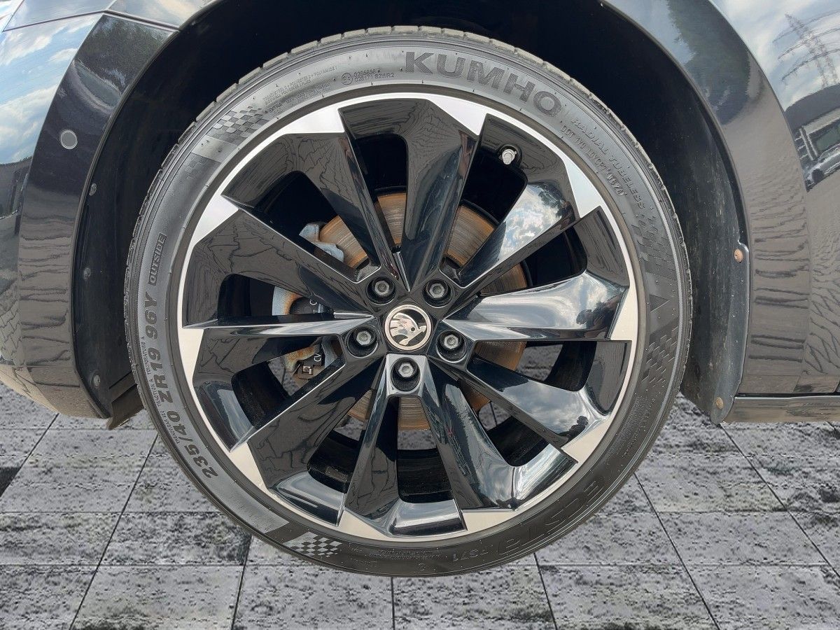 Skoda Superb - Bild 8