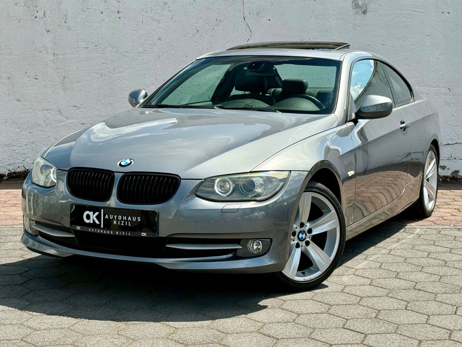 BMW 320 - 1