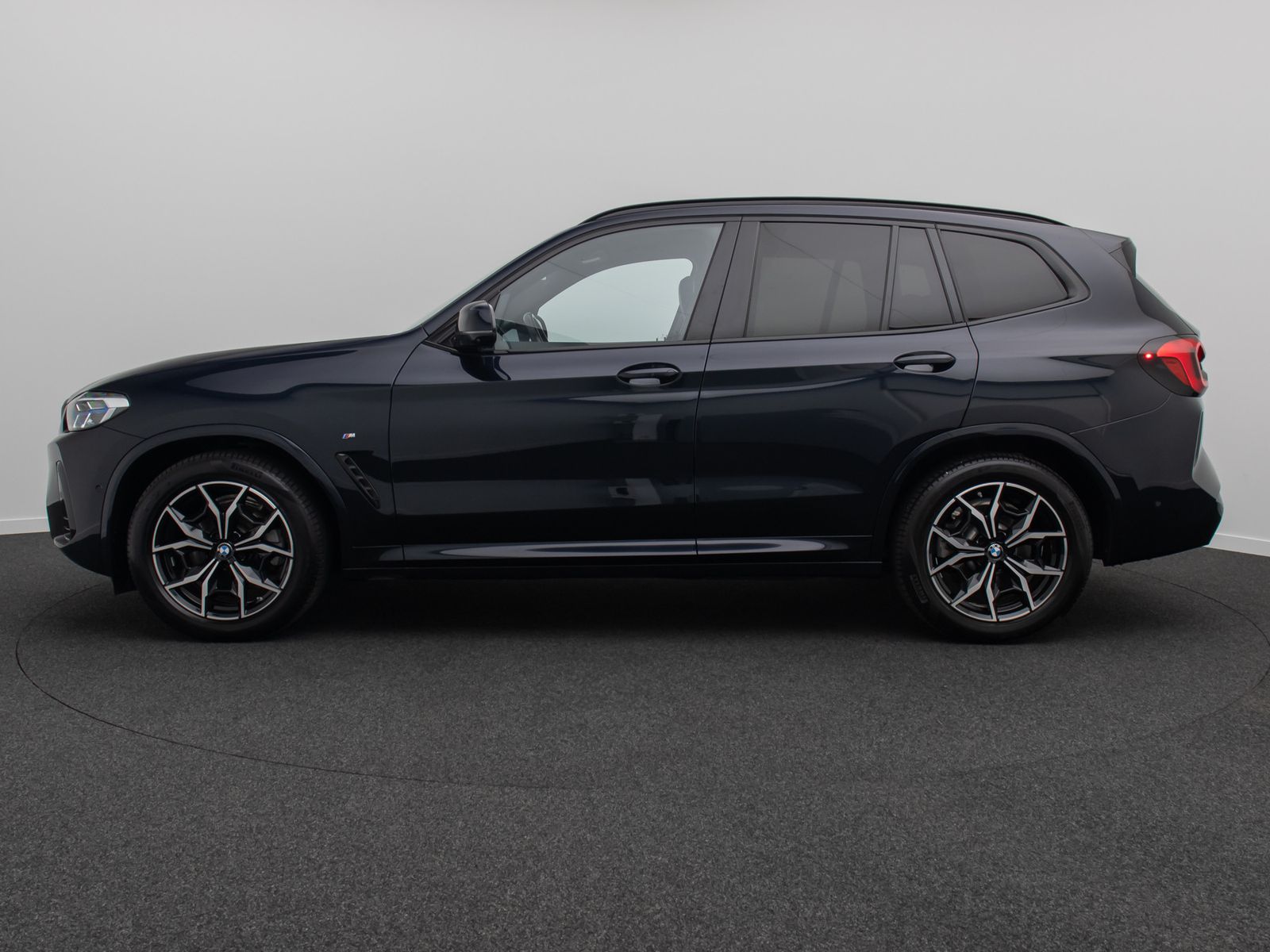 Fahrzeugabbildung BMW X3 xD20d M Sport 360° HUD Laser H/K Panorama 19"