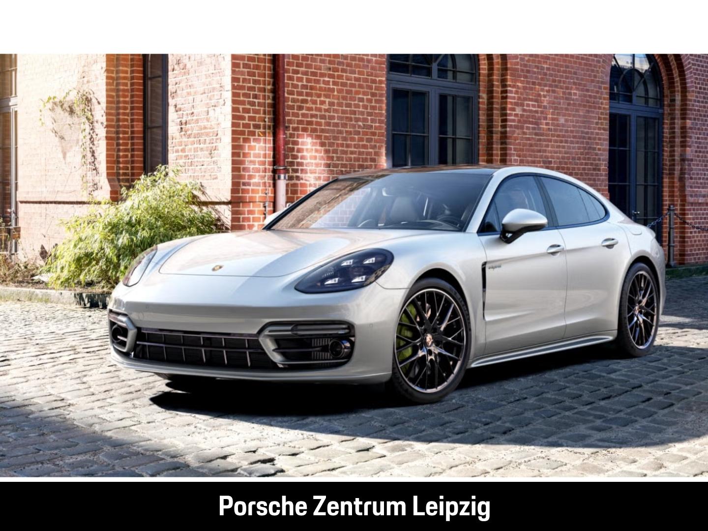 Porsche Panamera Turbo S E-Hybrid Massage HUD SportAbgas