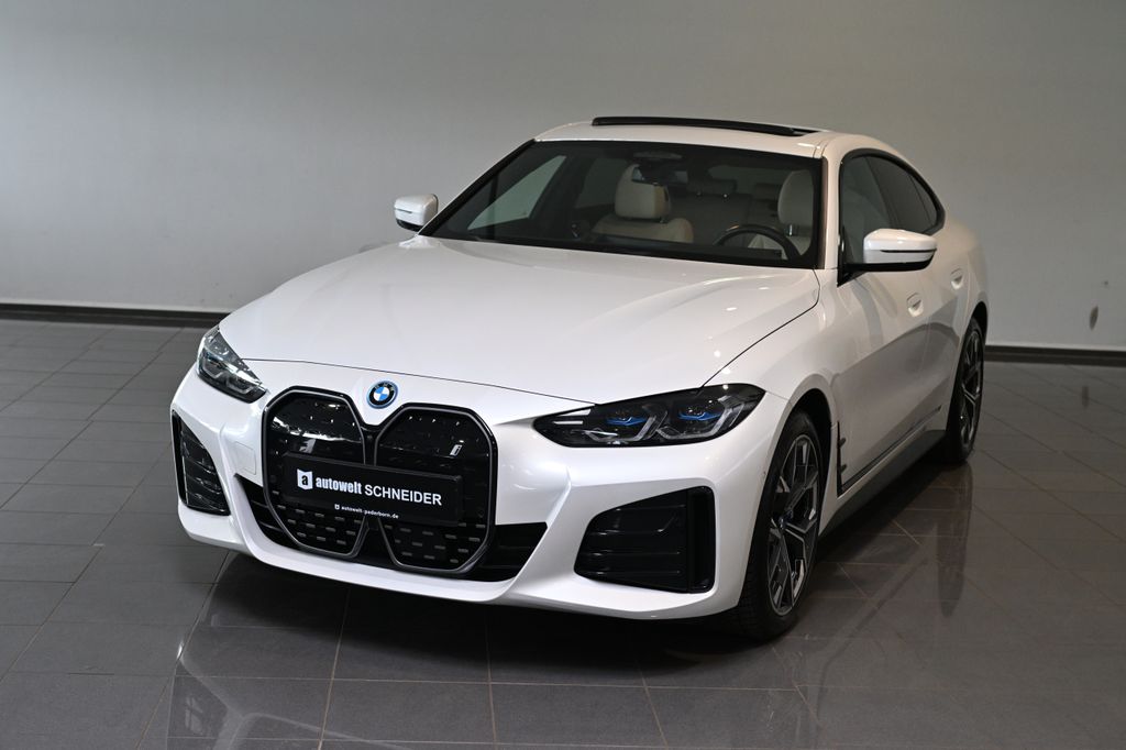 Image of BMW i4