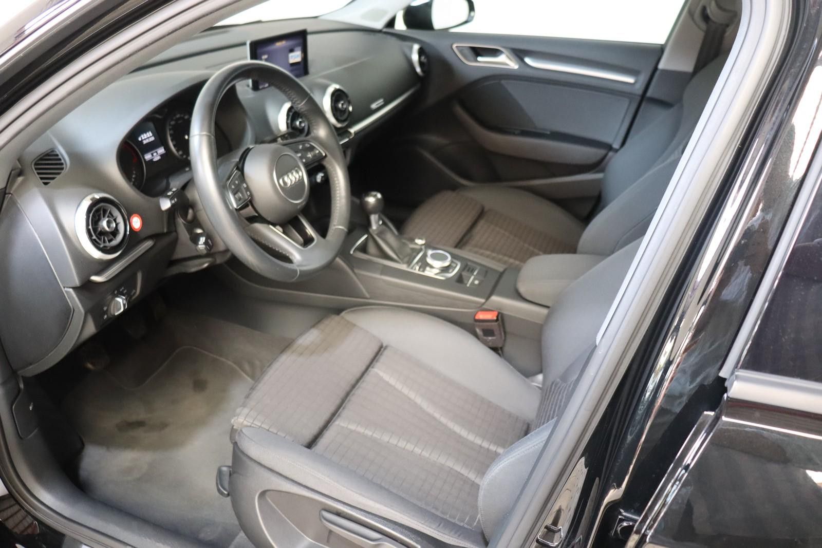 Audi A3 Sportback sport 1.6 TDI XEN*NAVI*SHZ*GRA foto 13