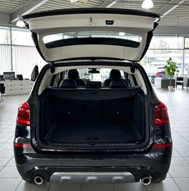 Fahrzeugabbildung BMW X3 xD25d Luxury Line Alarm HUD Panorama Komfort