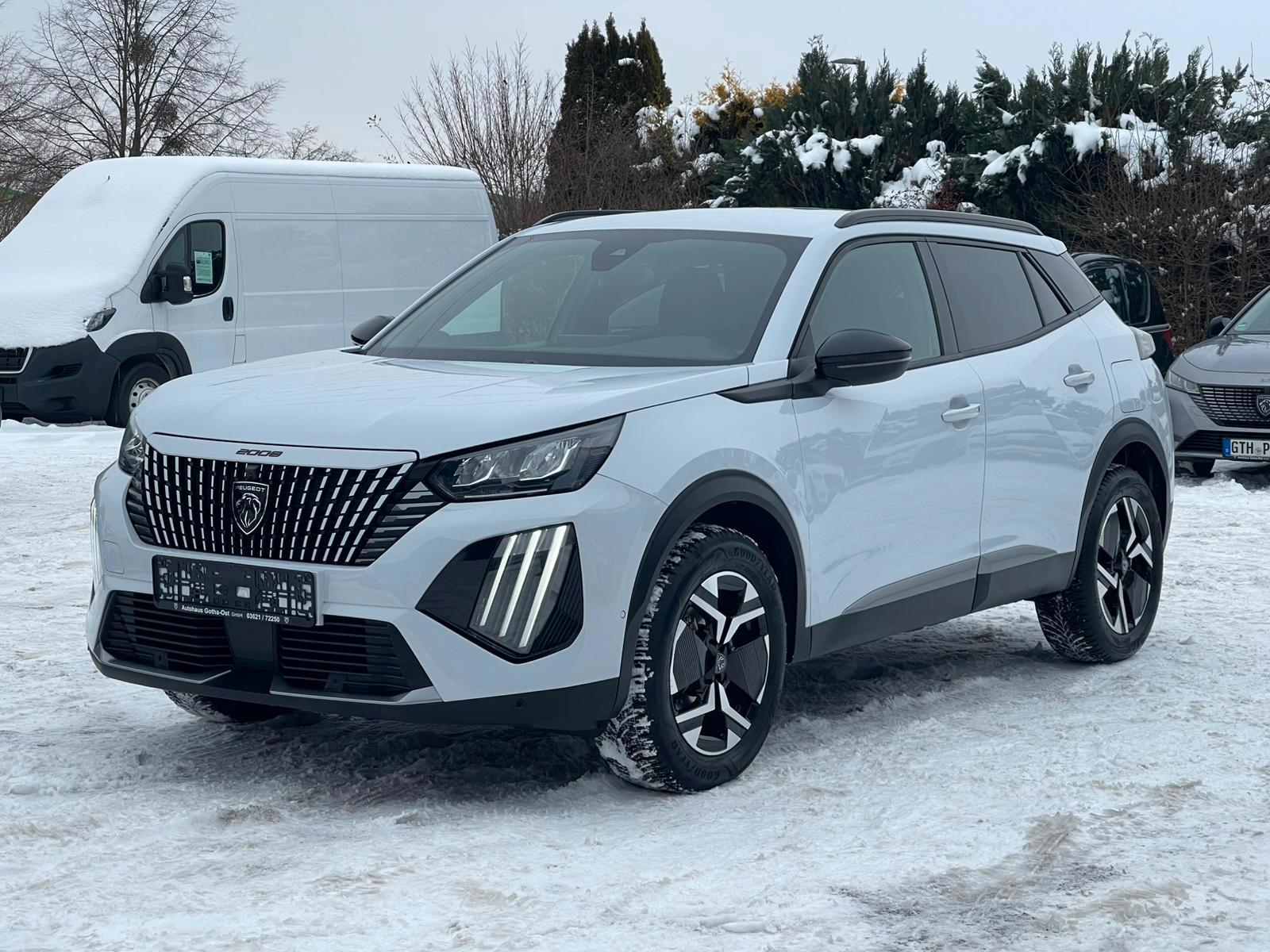 Peugeot 2008 Hybrid 145 Allure *NAVI*KAMERA*SHZ*