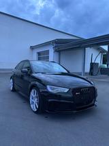 Audi RS3 2.5 TFSI S tronic quattro Sportback - RS AGA - Audi RS3 mit Panoramadach