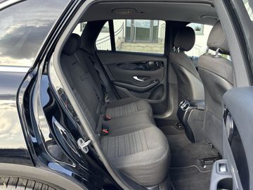 Mercedes GLC 200 - 11