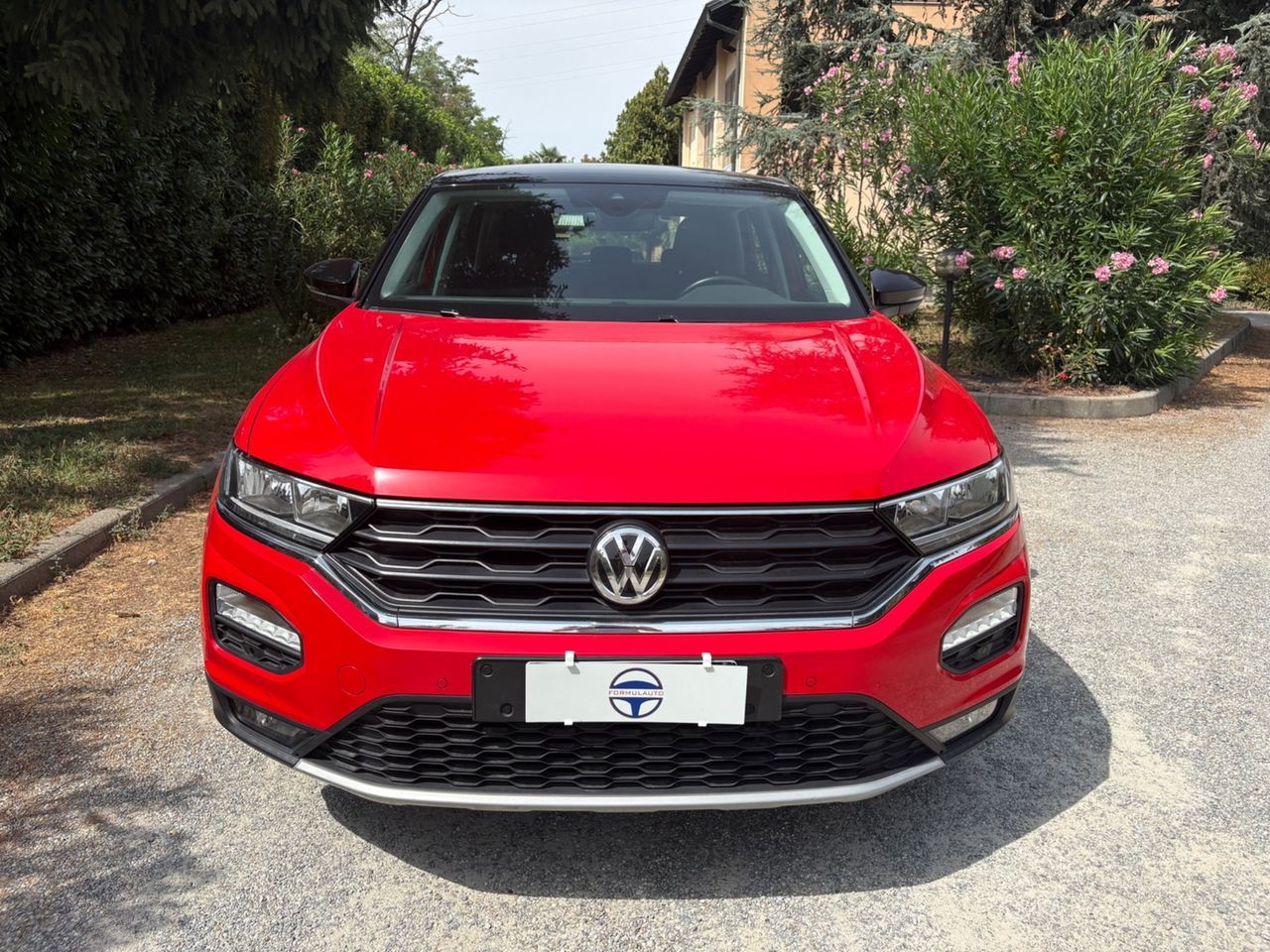 Volkswagen T-Roc 1.0 TSI 115 CV Advanced imagem 2