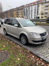 Volkswagen VW Touran 1.4 TSI - TÜV 07/26 - Kette NEU - Andr - gebrauchte VW Touran aus dem Jahr 2009