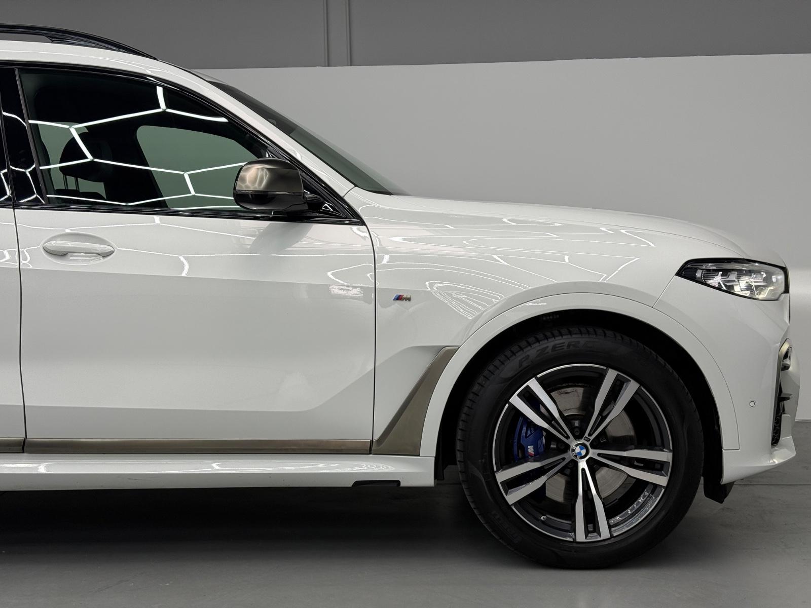BMW X7 M50i xDrive V8 2.HD*PANO*ACC*HEAD-UP*H/K*LUF