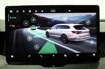 Skoda Superb Combi 2.0 TDI 142 kW 4x4 AHK StHz