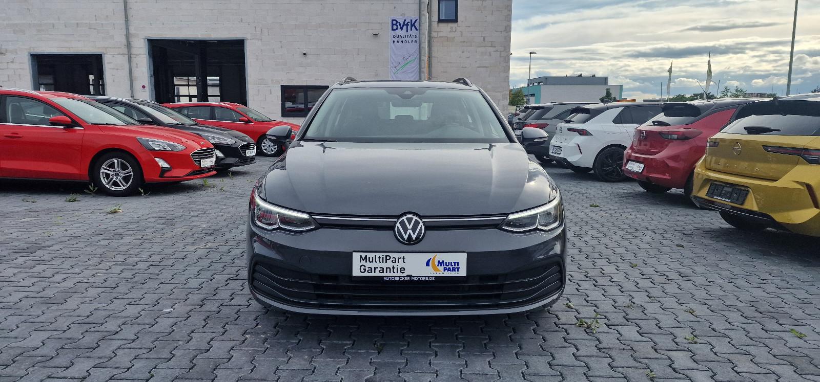 Volkswagen Golf VIII Variant Life vom Kfz Meisterbetrieb