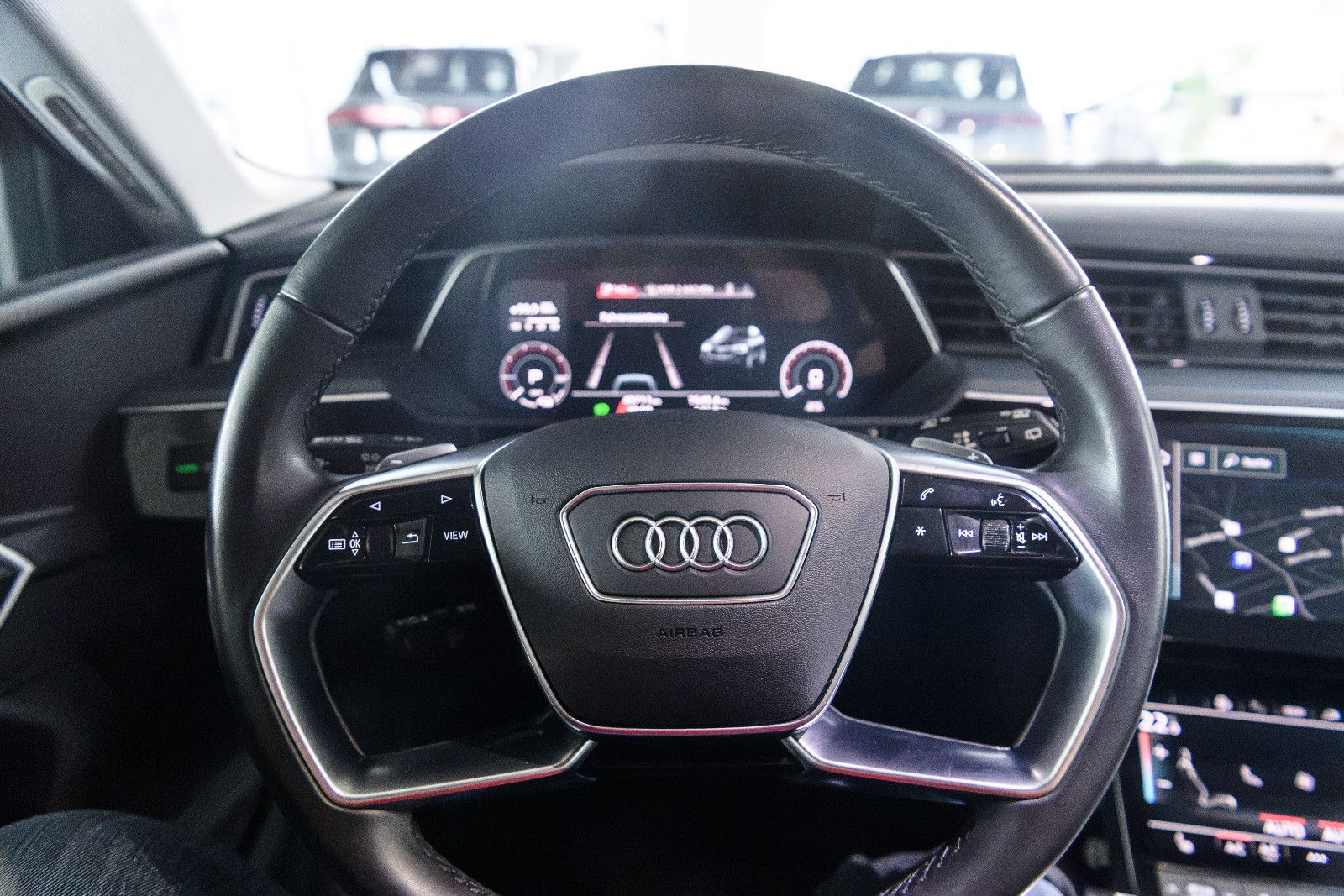 Fahrzeugabbildung Audi e-tron 50 quattro LED+NAVI+SZH+RFK