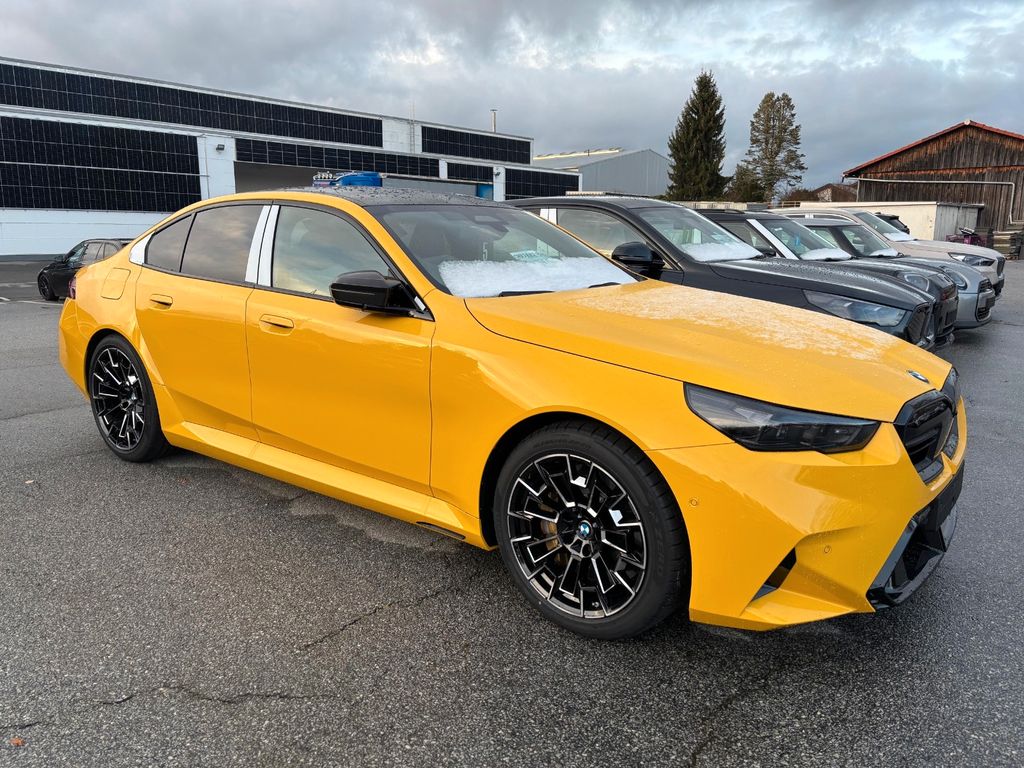 BMW M5 Drive 0,5% Versteuerung ULTIMATE PACKAGE