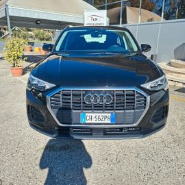 Audi Q3 - 1