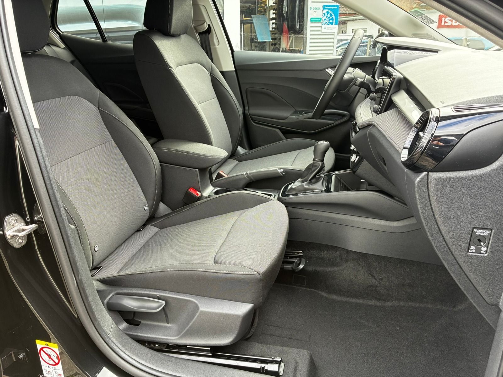 Fahrzeugabbildung SKODA Fabia 1.0 TSI Selection OPF