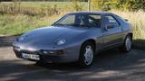 Porsche 928 S4 Auto - graue Porsche 928