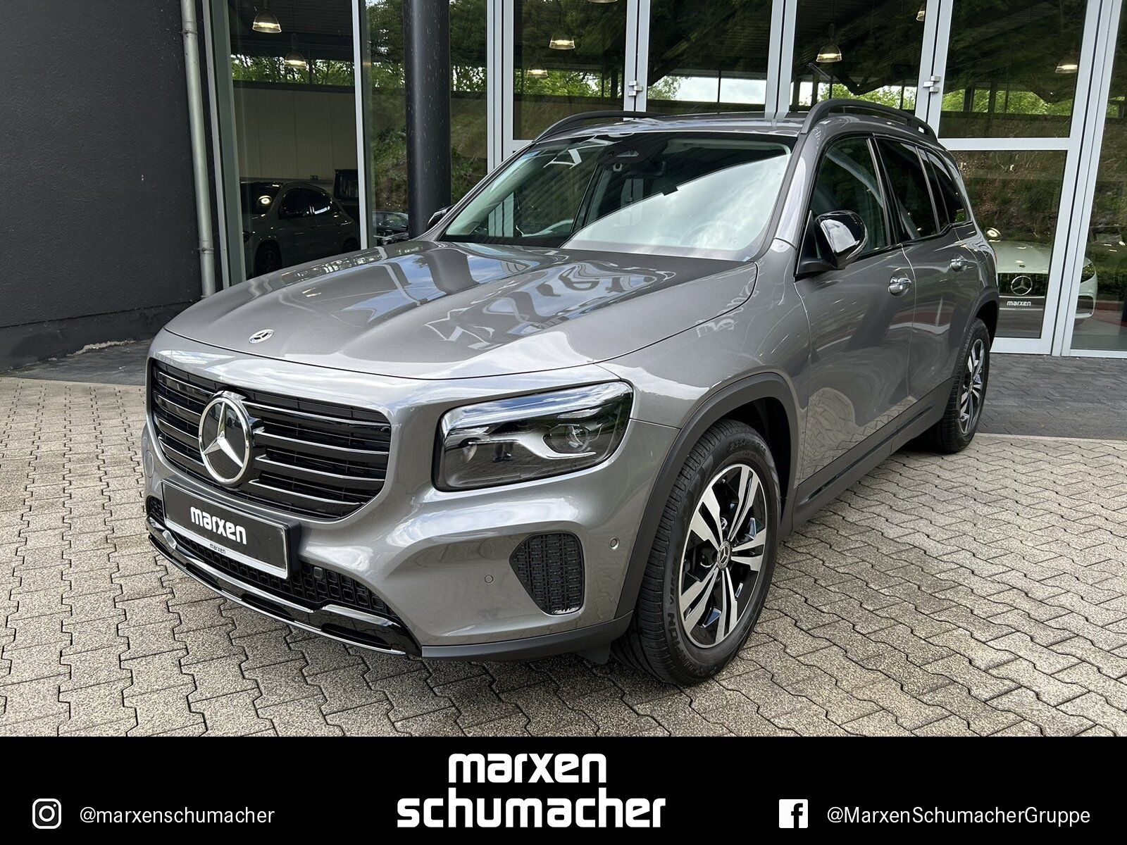 MERCEDES-BENZ GLB 250 4M Prog AdvPlus Standh.+AHK+Night+Winter