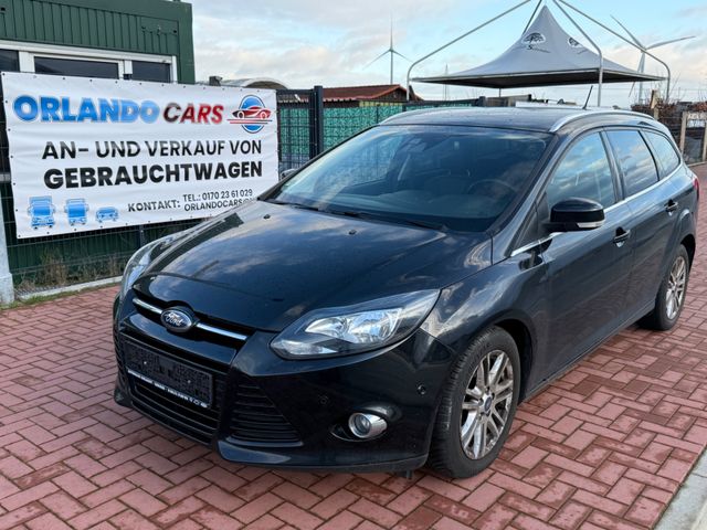 Ford Focus Turnier Titanium1.6 *Leder*Kamera*182Ps