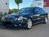 Mercedes-Benz E 320 CDI AVANTGARDE Automatik - Mercedes-Benz E 320: Cdi Avantgarde