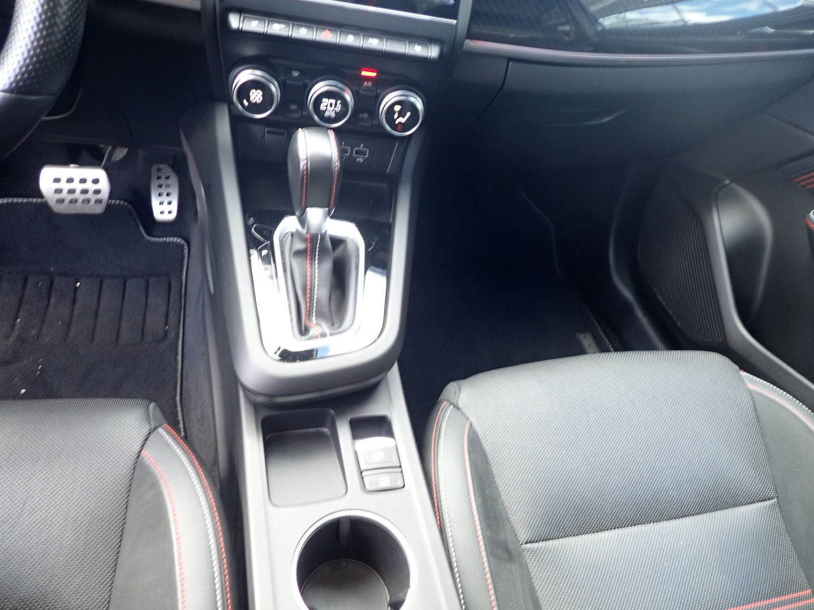 Fahrzeugabbildung Renault Arkana R.S. Line