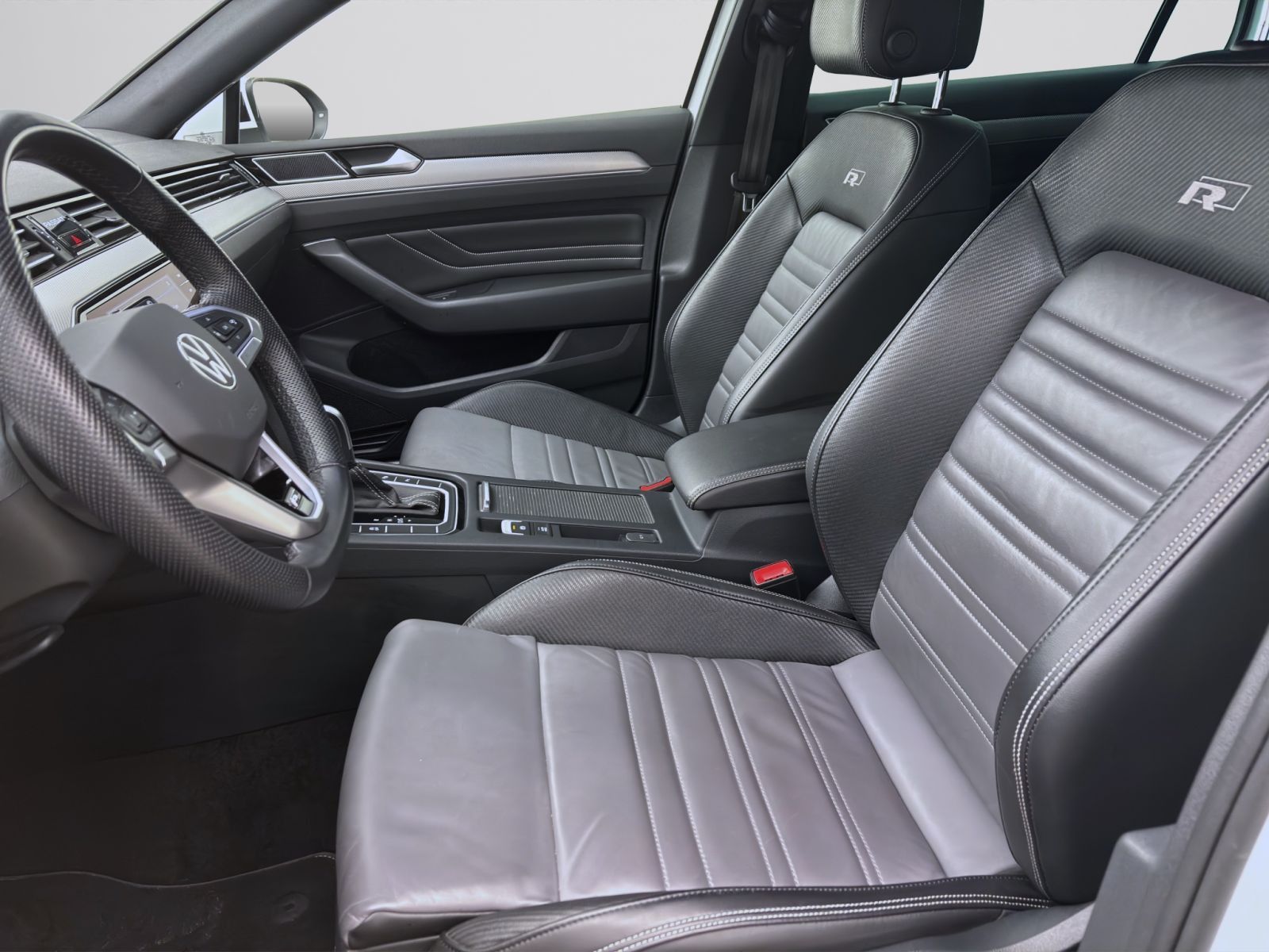 Volkswagen Passat Variant - Bild 9