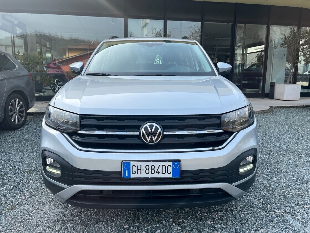 Volkswagen T-Cross 1.0 TSI 110 CV DSG 11/2021 ** imagem 2