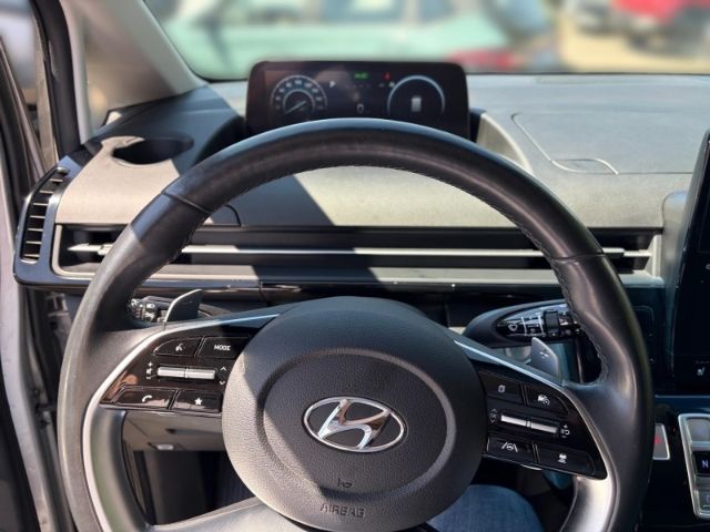 Fahrzeugabbildung Hyundai STARIA 9-Sitzer (MJ23)  2.2 CRDi 8 A/T 2WD (177P