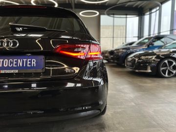 MYAUTOCENTER – Gebraucht- und Jahreswagen mit Werkstattservice in Pfaffenhofen Audi A3 Sportback ambition *Spurhalte*Totwinkel*Xenon