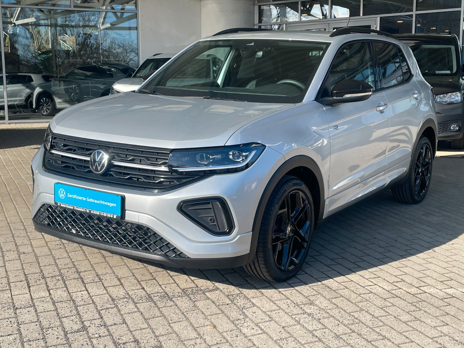 Volkswagen T-Cross 1.0 TSI OPF 85 kW DSG R-Line foto 2
